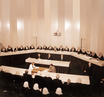 The first sitting of the Federal Court of Australia 1977