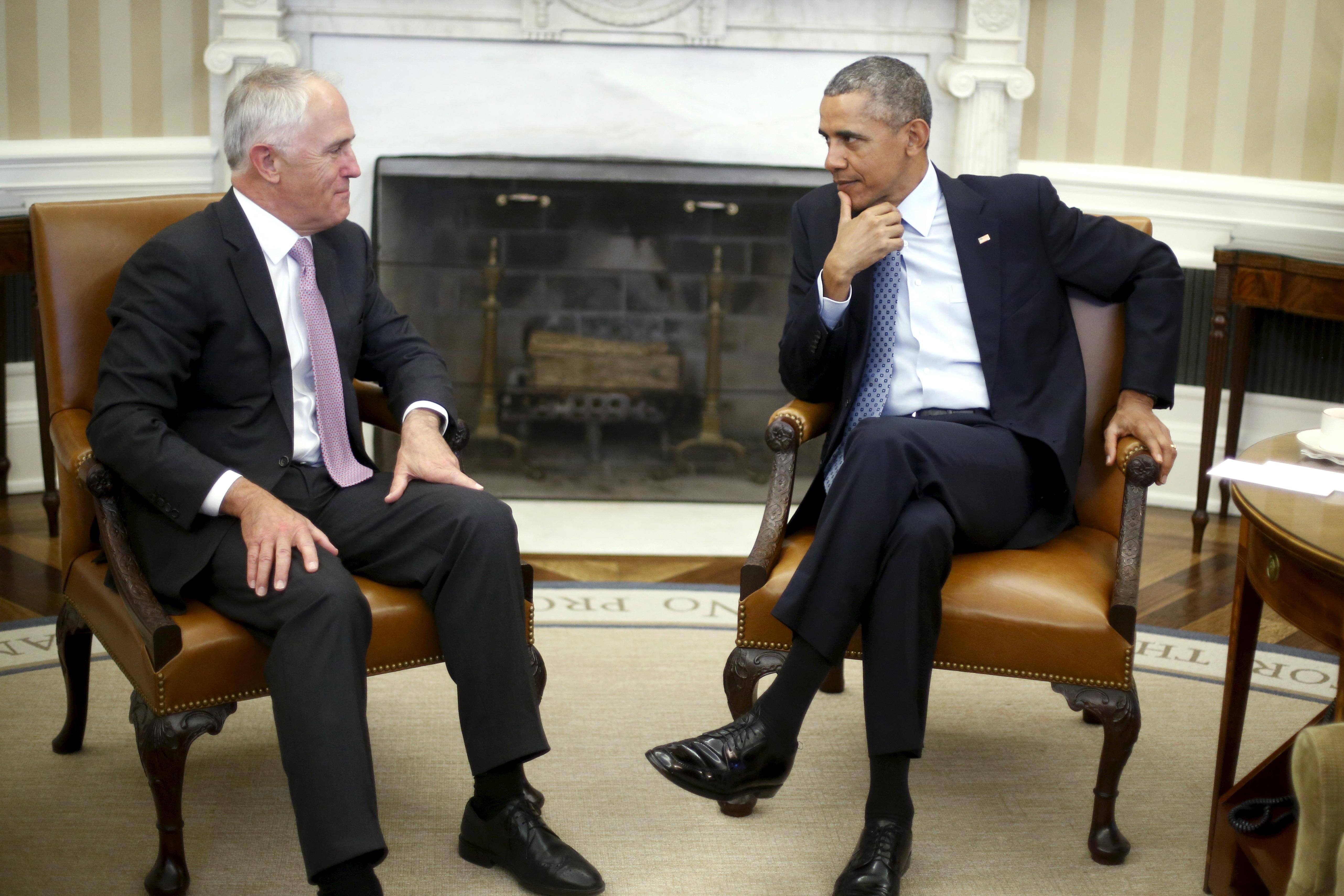 US President Barack Obama (R) sits down to a meeting with Australian Prime Minister&nbsp;Malcolm Turnbull (L) at the White House in Washington, 19&nbsp;January 2016.